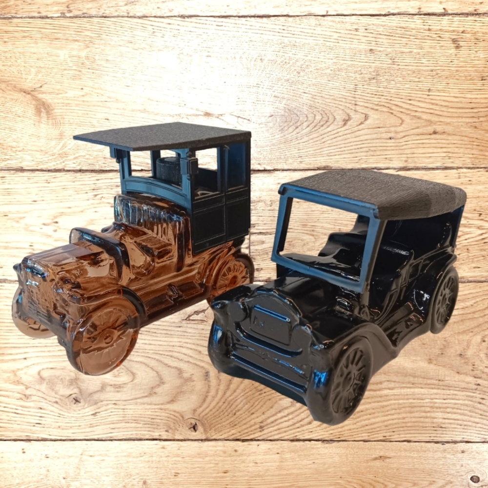 Avon Vintage Set of 2 Glass Touring Cars: Amber Reo & Black Touring T Empty